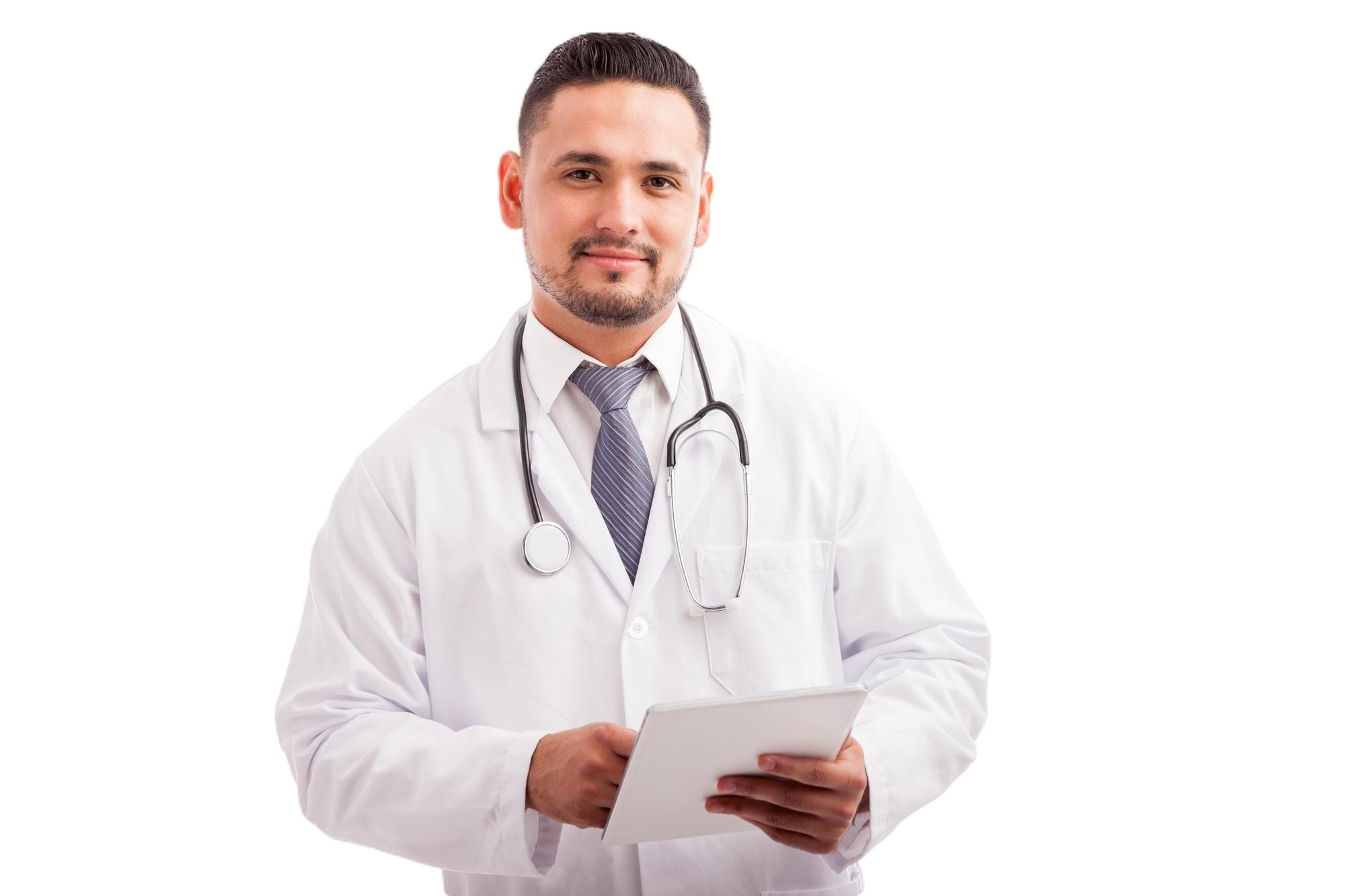 apuesto-joven-medico-bata-laboratorio-estetoscopio-usando-tableta-verificar-historial-paciente